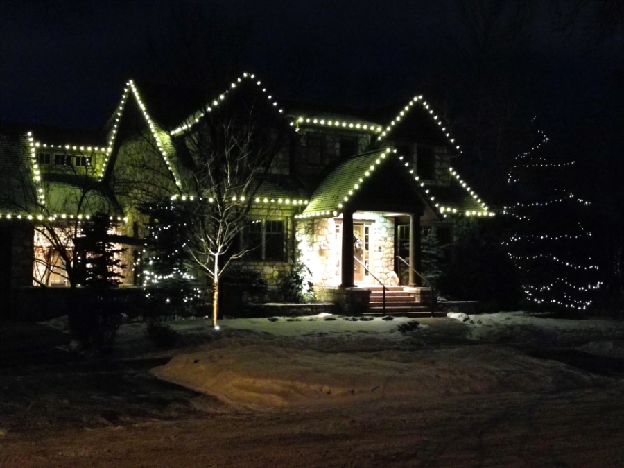 How Safe is Your Home While You're Away for the Holidays?